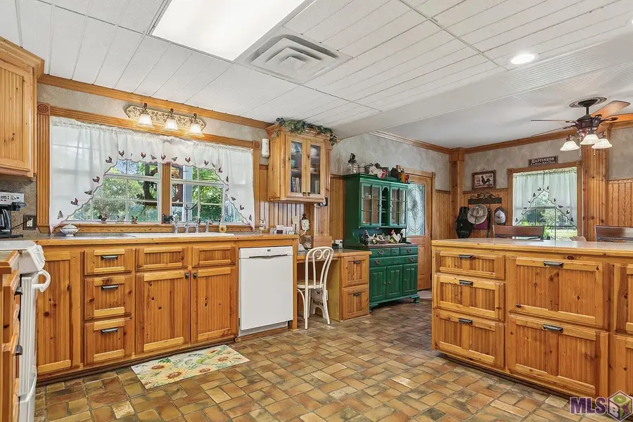 32350 Burgess Road Ext, Denham Springs, LA 70706 - Image #2