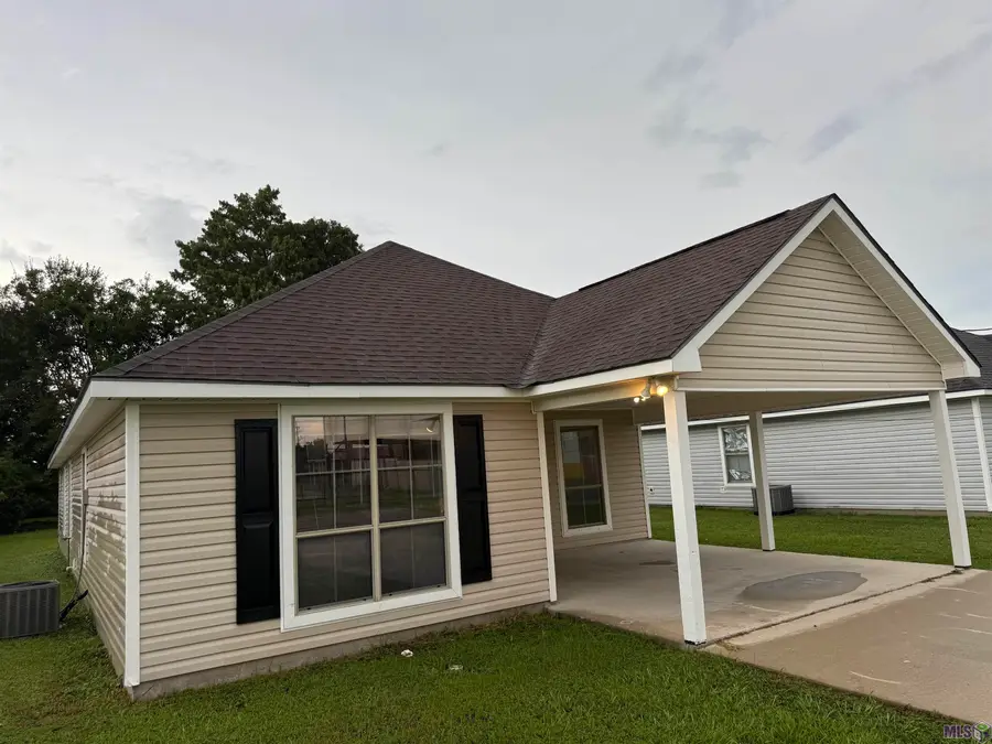 58120 Sherburne St, Plaquemine, LA 70764 - Image #2