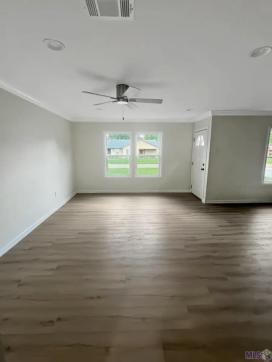 3555 Eleanor Dr, Baton Rouge, LA 70805 - Image #3