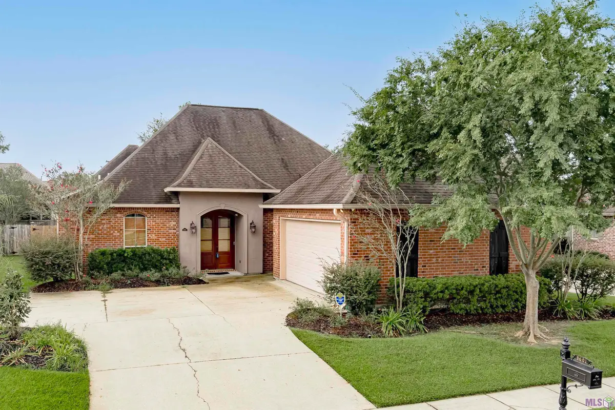 8601 Foxfield Dr, Baton Rouge, LA 70809 - Image #1
