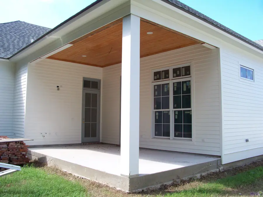 2730 Pointe-marie Dr, Baton Rouge, LA 70820 - Image #3