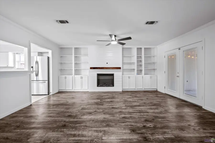 9521 Rustling Oaks Dr, Baton Rouge, LA 70818 - Image #3