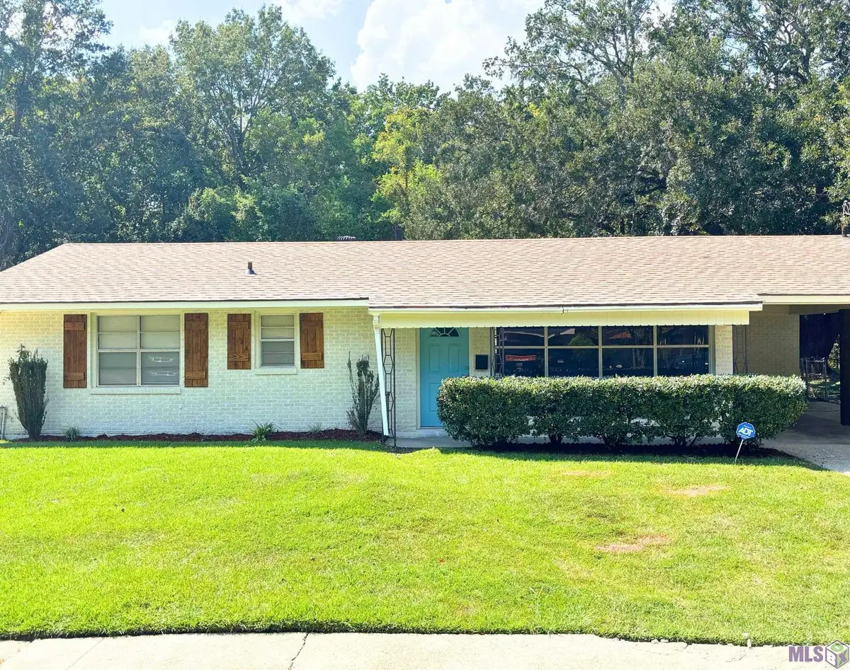5555 Silverleaf Ave, Baton Rouge, LA 70812 - Image #1