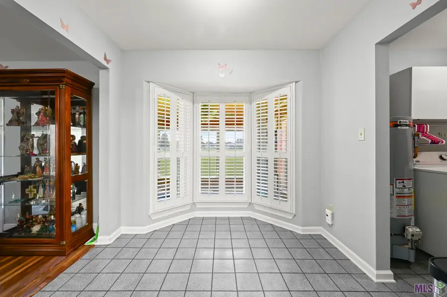 44381 Stringer Bridge Rd, Saint Amant, LA 70774 - Image #3