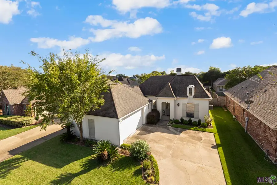 10534 Oak Bend Dr, Baton Rouge, LA 70809 - Image #3