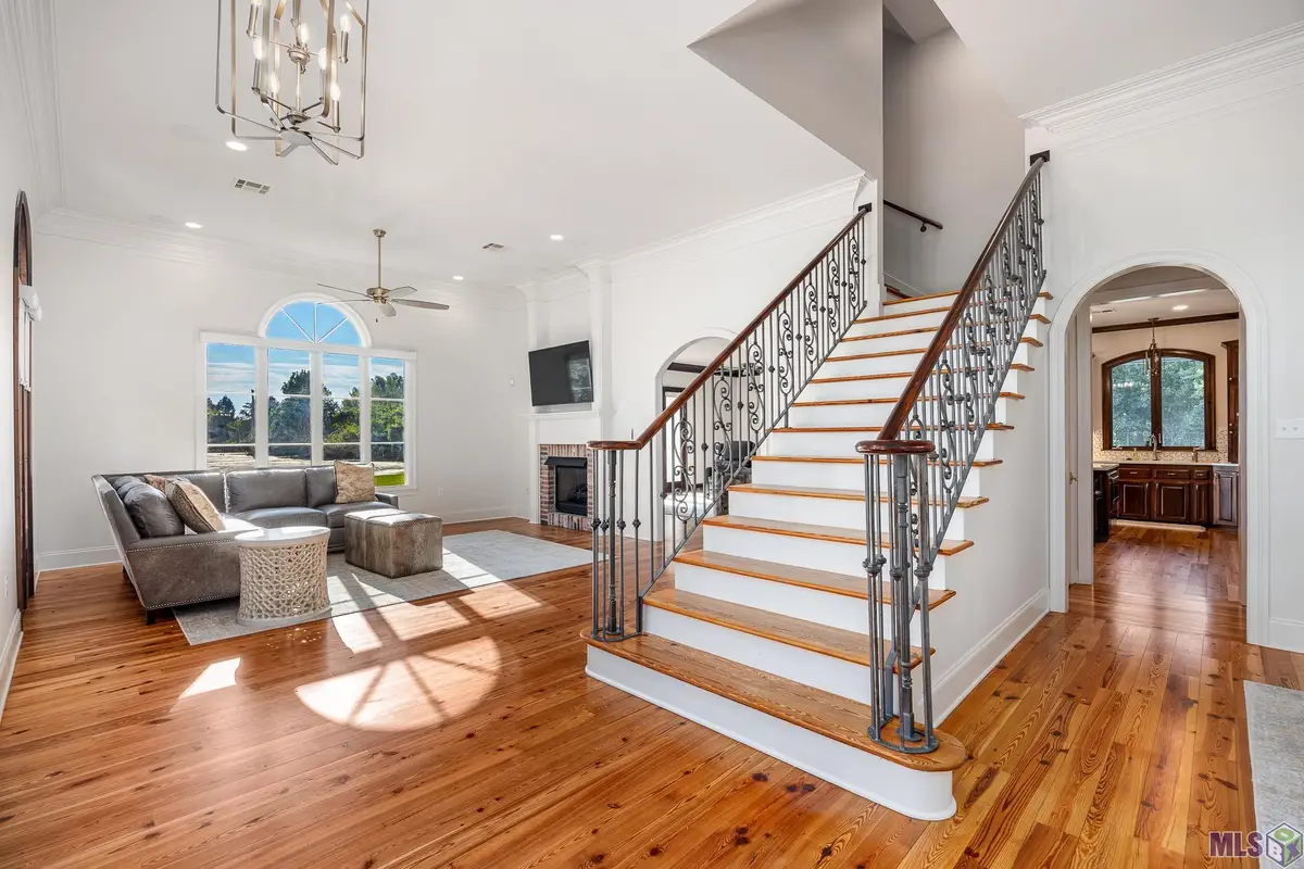 2311 Laurel Lakes Ave, Baton Rouge, LA 70820 - Image #1