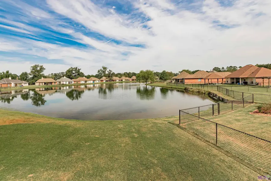 423 Lakeshore Dr, Oscar, LA 70762 - Image #3