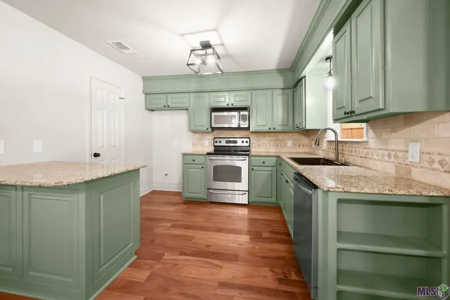 17332 Roble Ave, Greenwell Springs, LA 70739 - Image #3