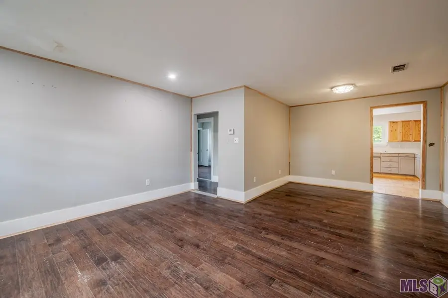 2434 Honeysuckle Ave, Baton Rouge, LA 70808 - Image #3