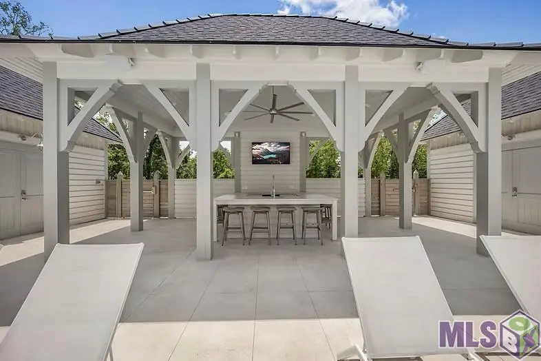 2836 Pointe-marie Dr, Baton Rouge, LA 70820 - Image #1