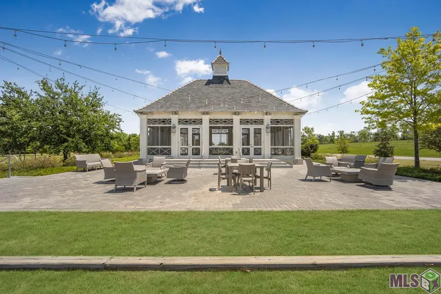 107 Pointe-marie Dr, Baton Rouge, LA 70820 - Image #2