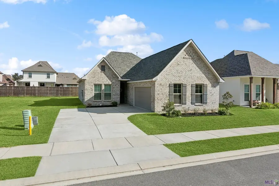 1833 Marshall Jones Sr Ave, Zachary, LA 70791 - Image #2