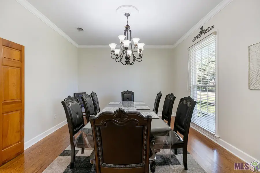 4220 E Lake Sherwood Ave, Baton Rouge, LA 70816 - #3