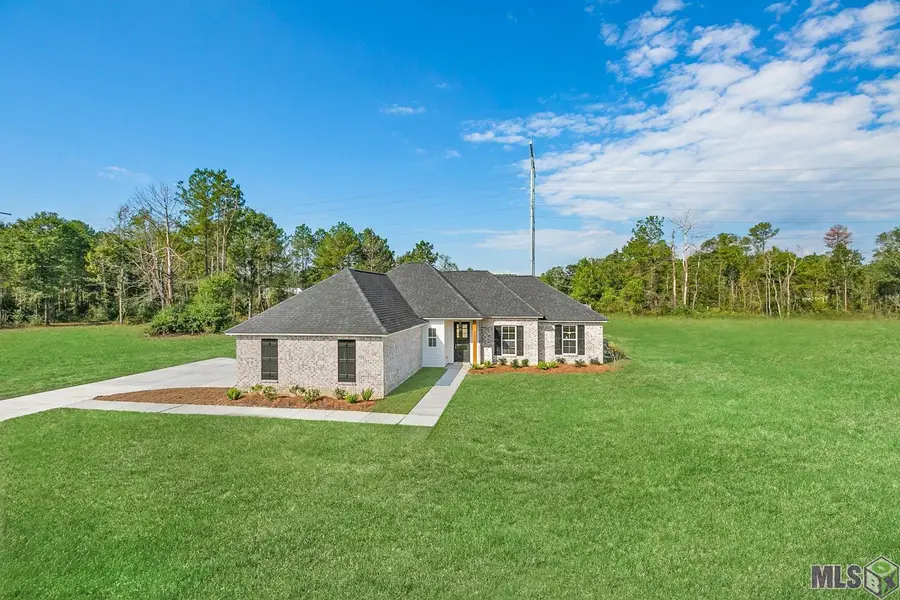 12092 Sims Rd, Denham Springs, LA 70706 - Image #2