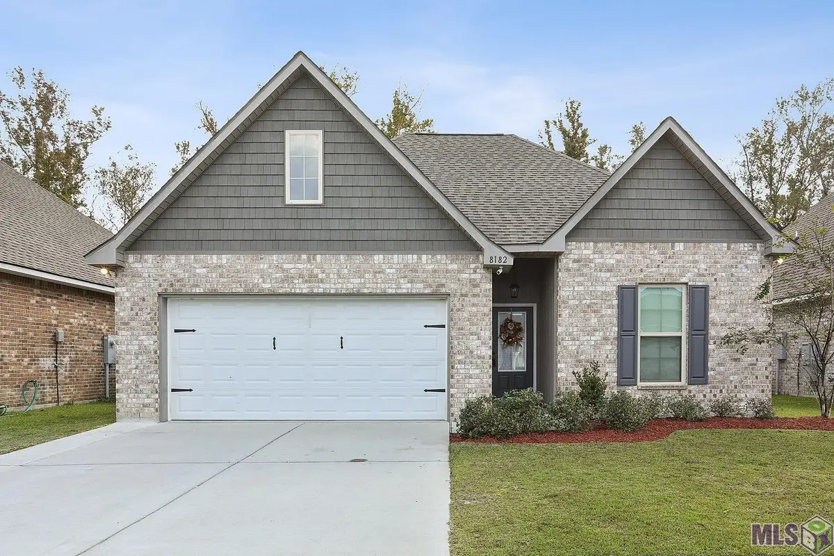 8182 Treeline Dr, Gonzales, LA 70737 - Image #1
