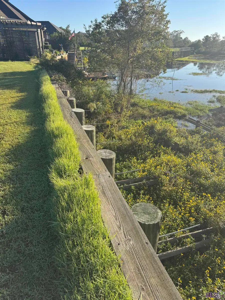 3439 Timber Grove Dr, Baton Rouge, LA 70816 - #3