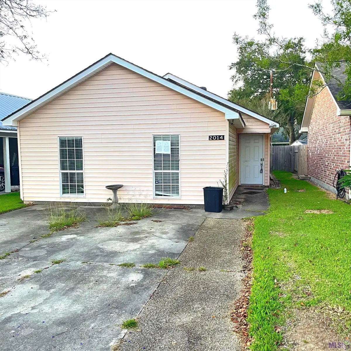 2014 E Parlange St, Gonzales, LA 70737 - Image #1