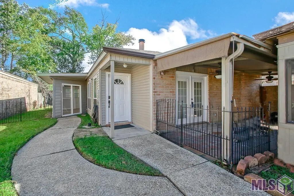 2331 Torrey Pine Dr, Baton Rouge, LA 70816 - Image #1