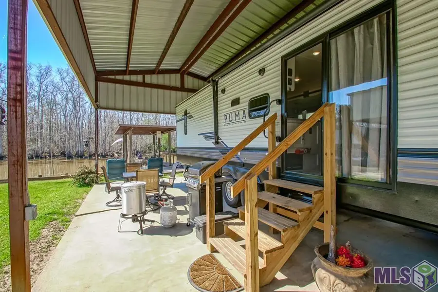 23334 Chene Blanc Ln, Maurepas, LA 70449 - Image #3