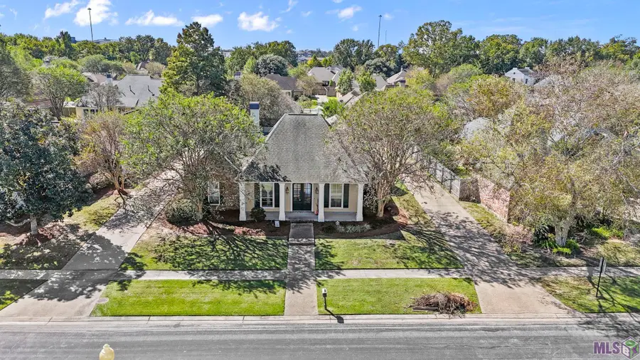 10136 Glen View Ave, Baton Rouge, LA 70809 - Image #2