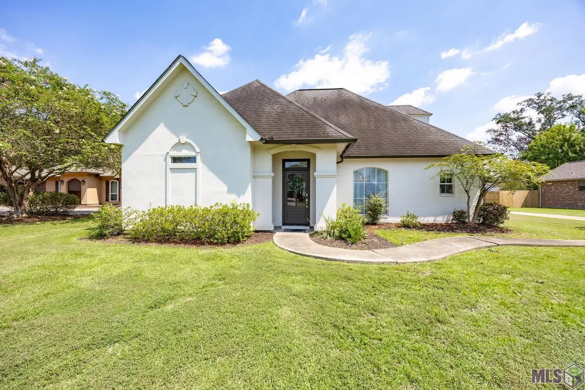 14240 Oregon Trail, Prairieville, LA 70769 - Image #1