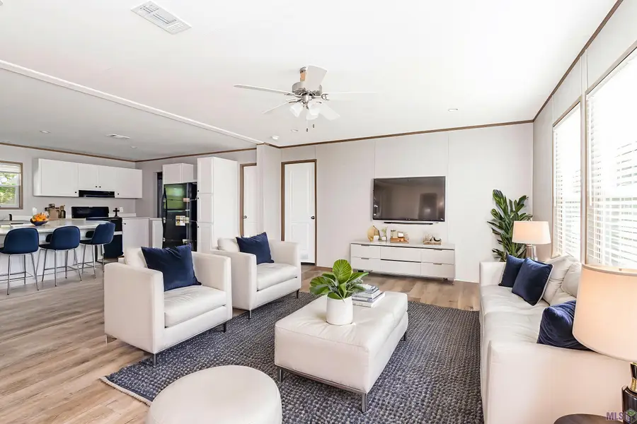 8693 Lebeau St, Livonia, LA 70755 - Image #3