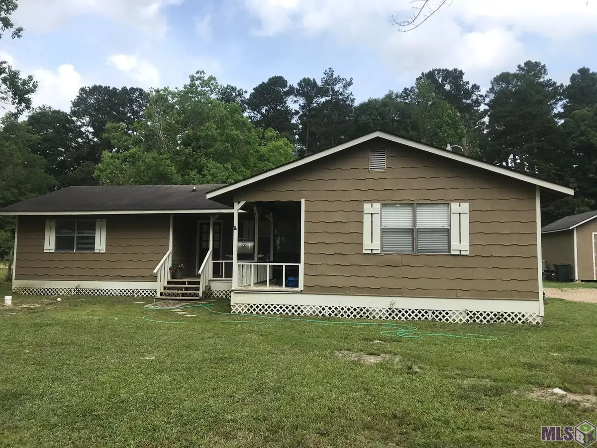 13481 Henry Dr, Denham Springs, LA 70726 - Image #1