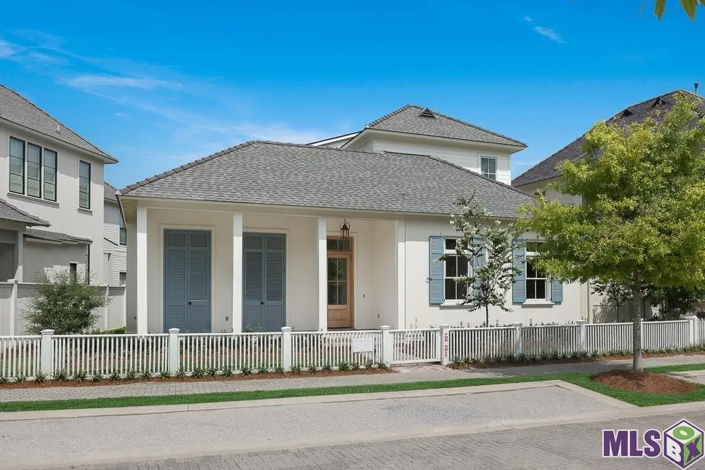 3183 Pointe-marie Dr, Baton Rouge, LA 70820 - Image #1