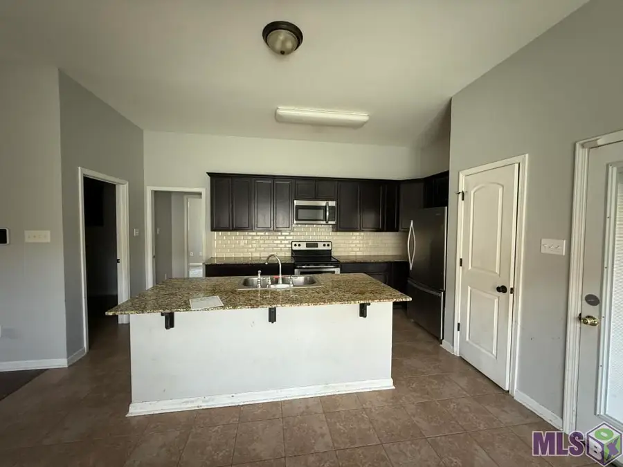 9255 Redwood Lake Blvd, Zachary, LA 70791 - Image #3