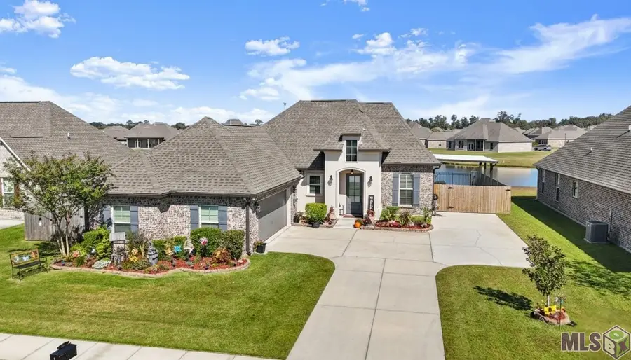 4646 Longwood Dr, Addis, LA 70710 - Image #2