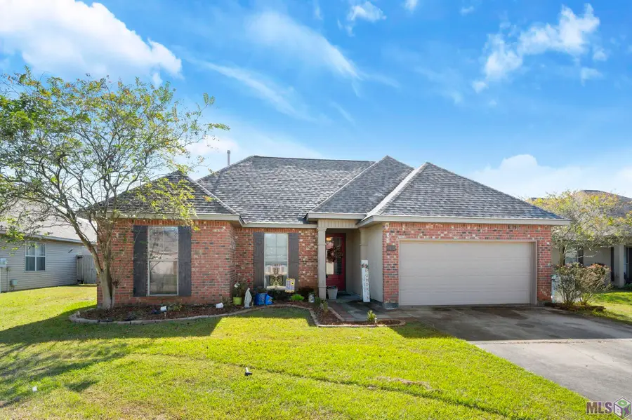 9160 Kanawha Ct, Denham Springs, LA 70726 - Image #2
