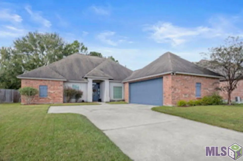 6729 Royal Oaks Ct, Zachary, LA 70791 - Image #1