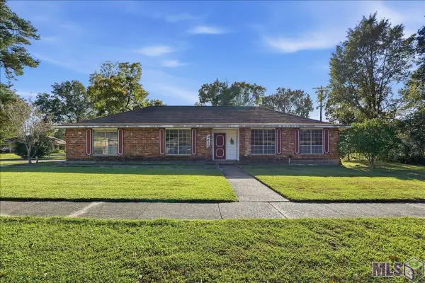 9350 Wesson St, Baton Rouge, LA 70809