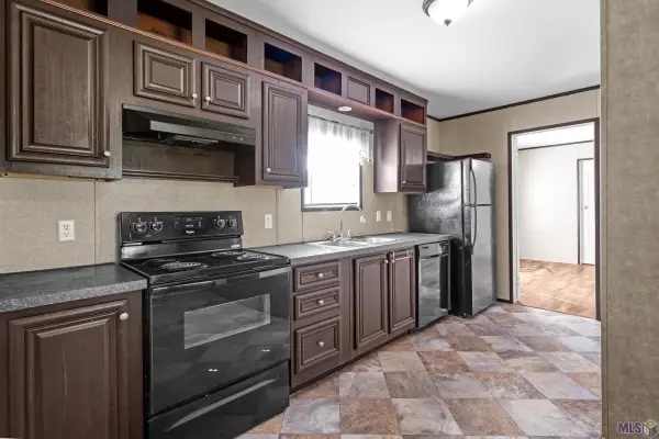 26331 Oliver Wheat Rd, Livingston, LA 70754