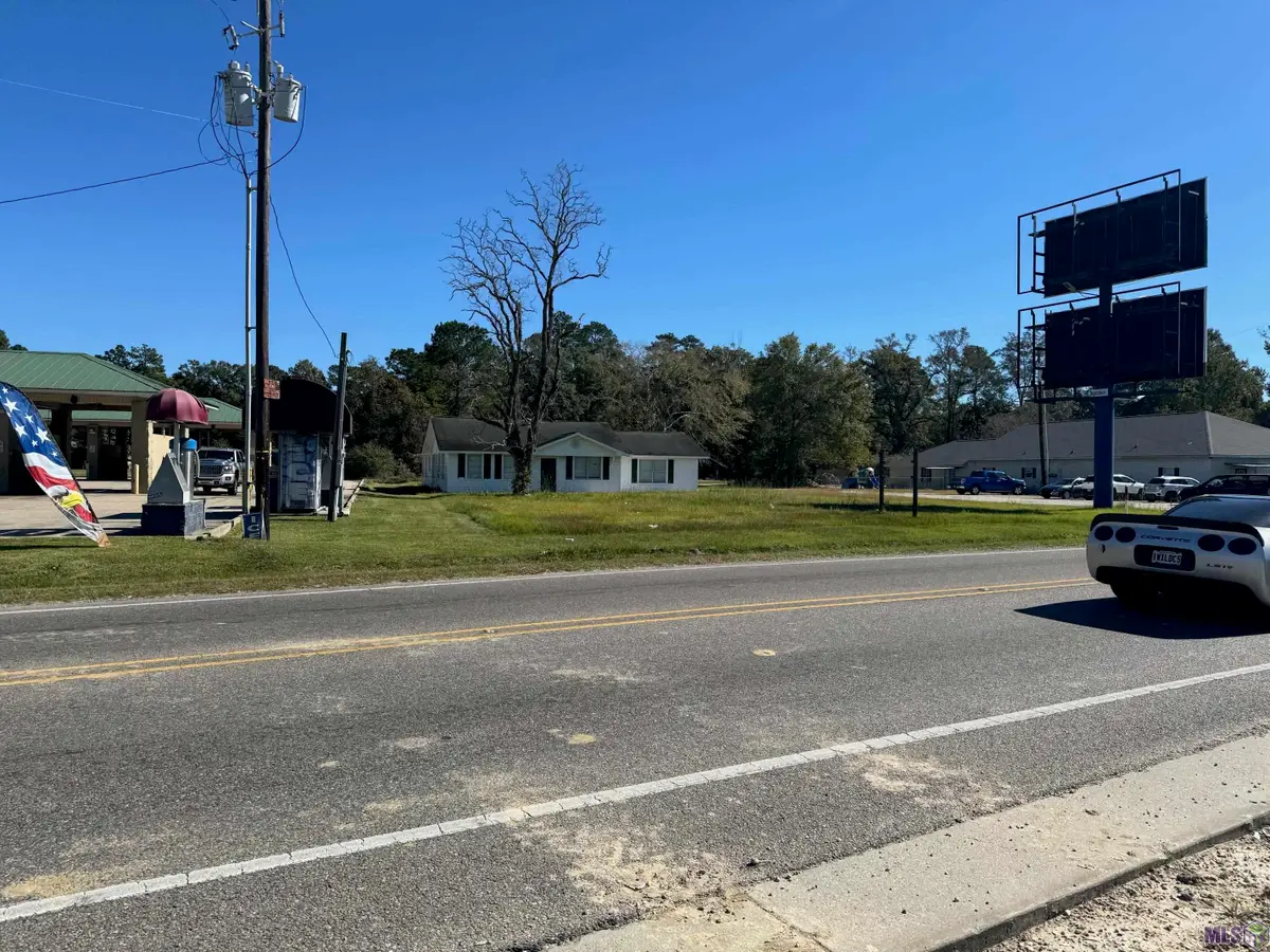 27370 Walker South Rd, Walker, LA 70785 - Image #1