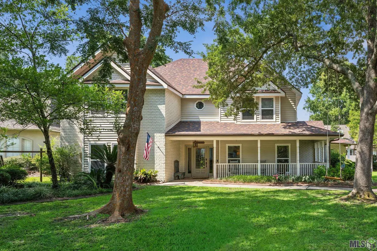 39 Stonebridge Court, Mandeville, LA 70448 - Image #1