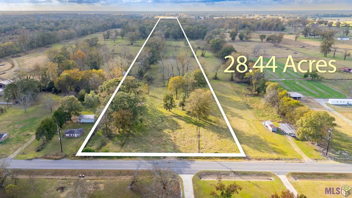 6255 Rougon Rd, Port Allen, LA 70767 - Image #1