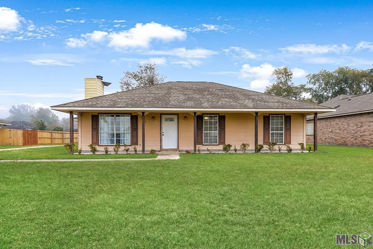 2382 Ory Dr, Brusly, LA 70719 - #1