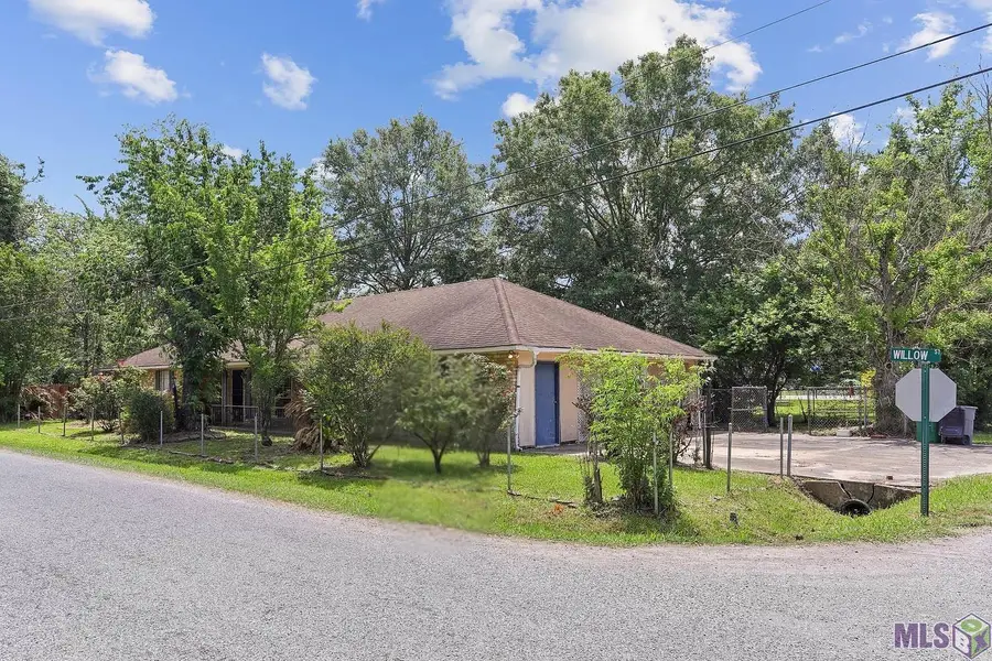 17990 Willow St, Grosse Tete, LA 70740 - #3