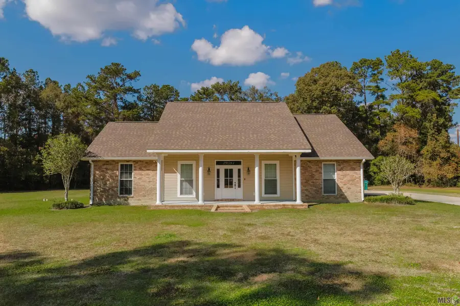 29581 Wimberly Ln, Livingston, LA 70754 - Image #2