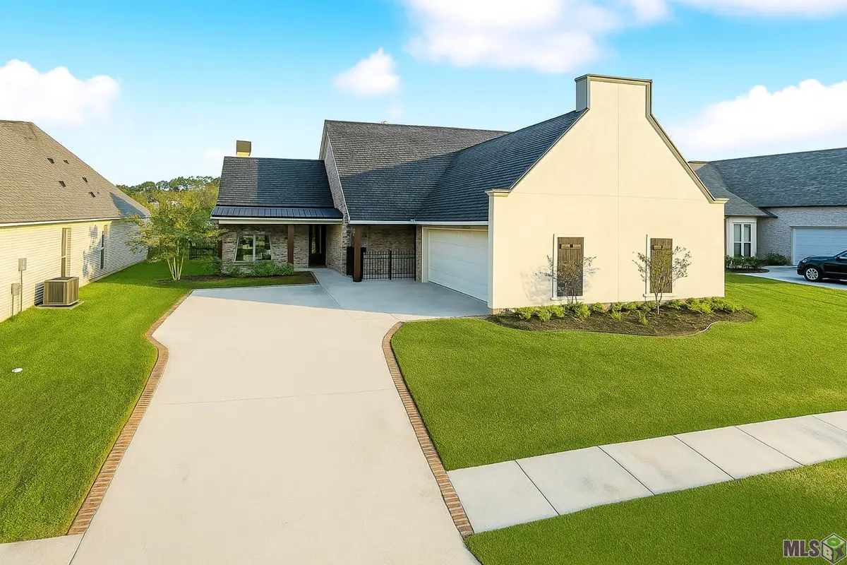 21478 Yellowfin Dr, Springfield, LA 70462 - #1