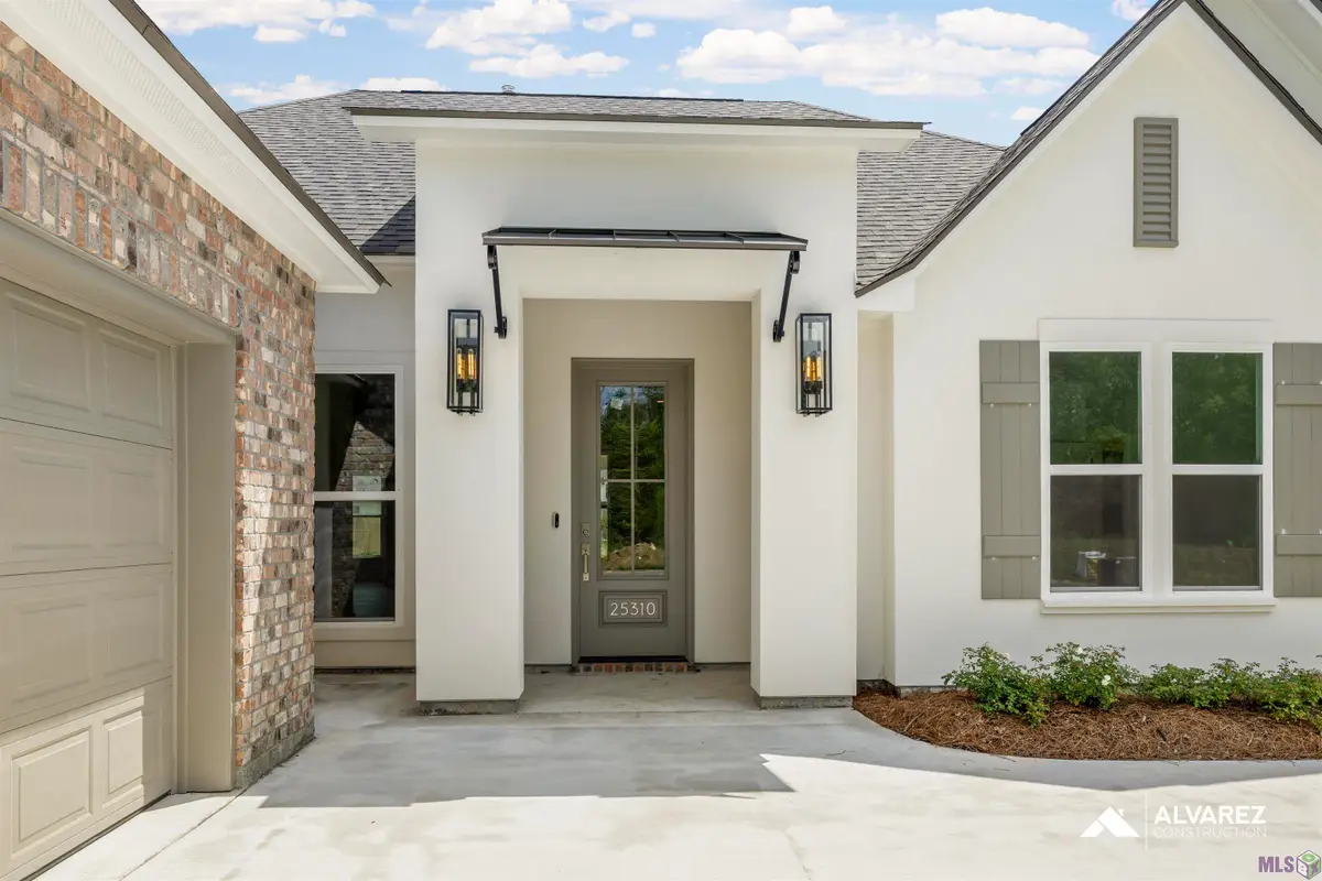 25310 Burlington Ave, Denham Springs, LA 70726 - Image #1