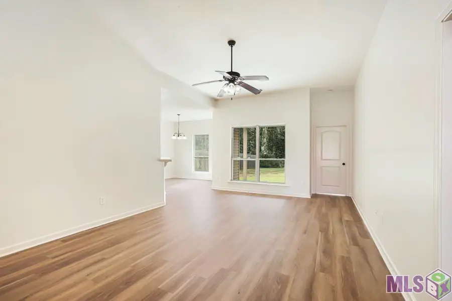 14200 Stones Throw Ct, Denham Springs, LA 70726 - Image #2