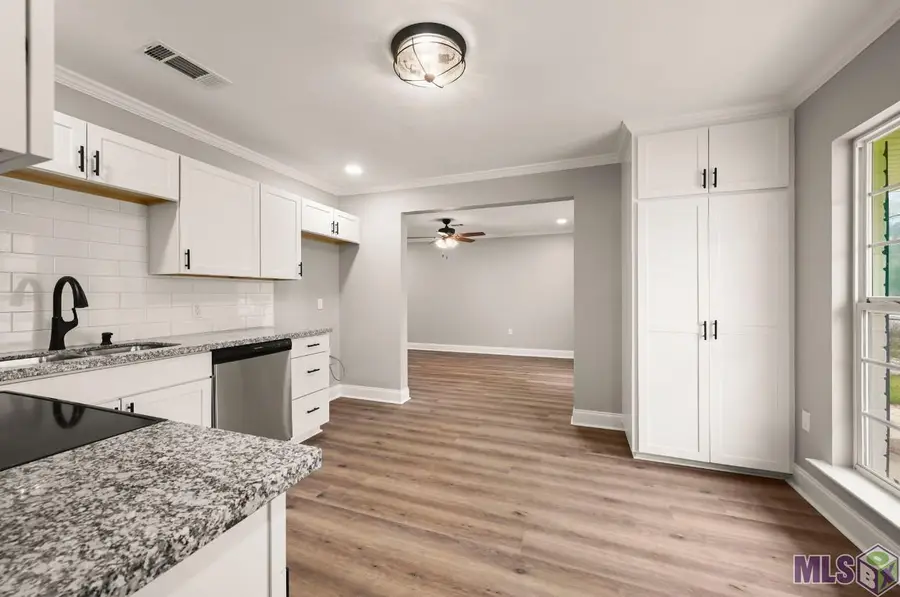 2461 Lark St, Baton Rouge, LA 70807 - #2