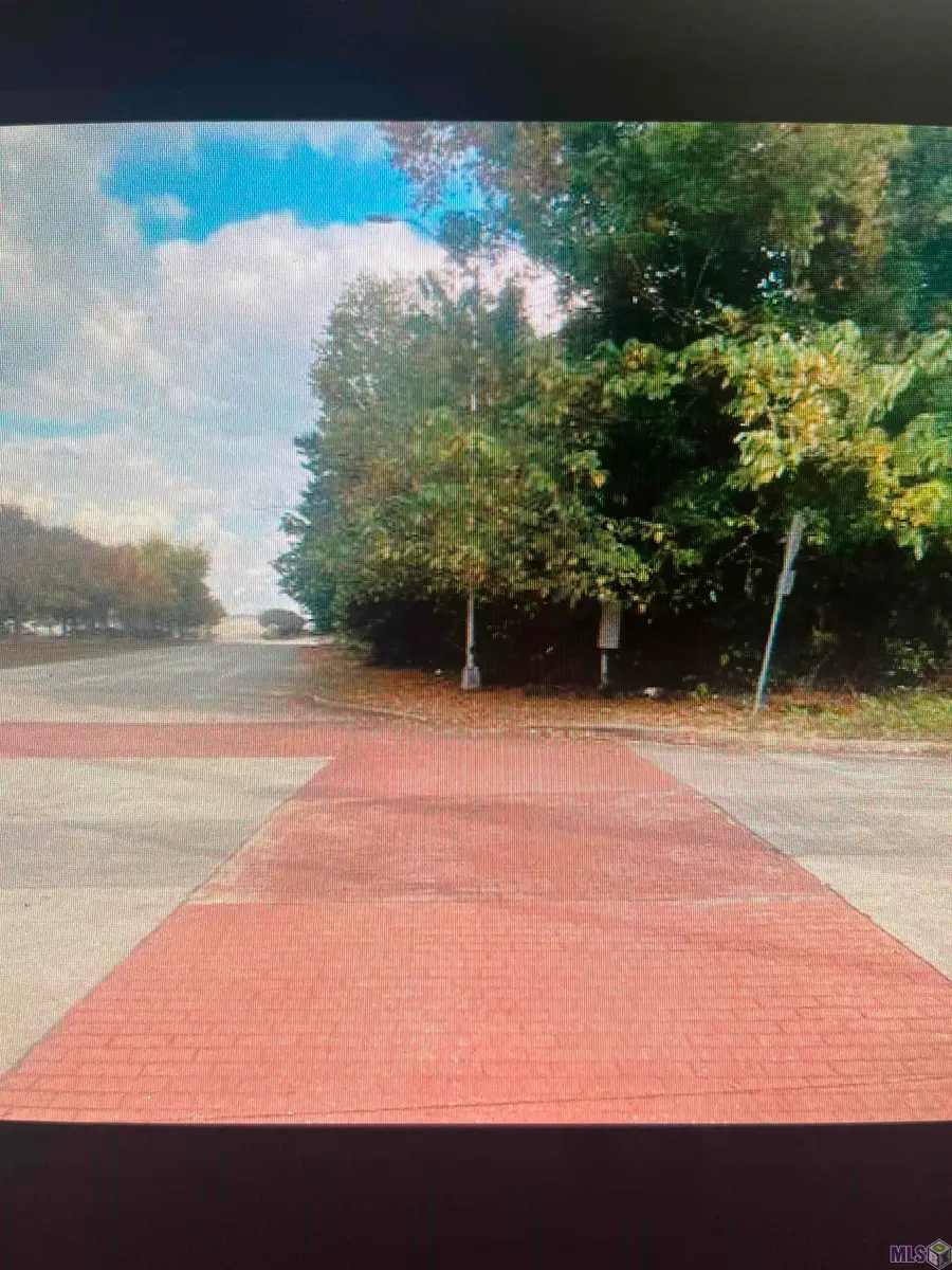 S 11th, Baton Rouge, LA 70802 - Image #2