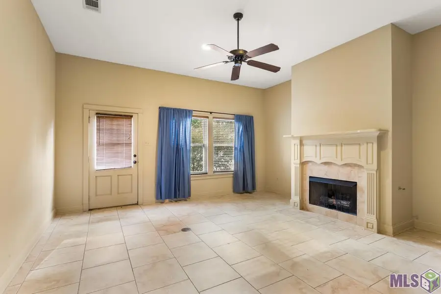 9043 Boone Dr, Baton Rouge, LA 70810 - Image #3