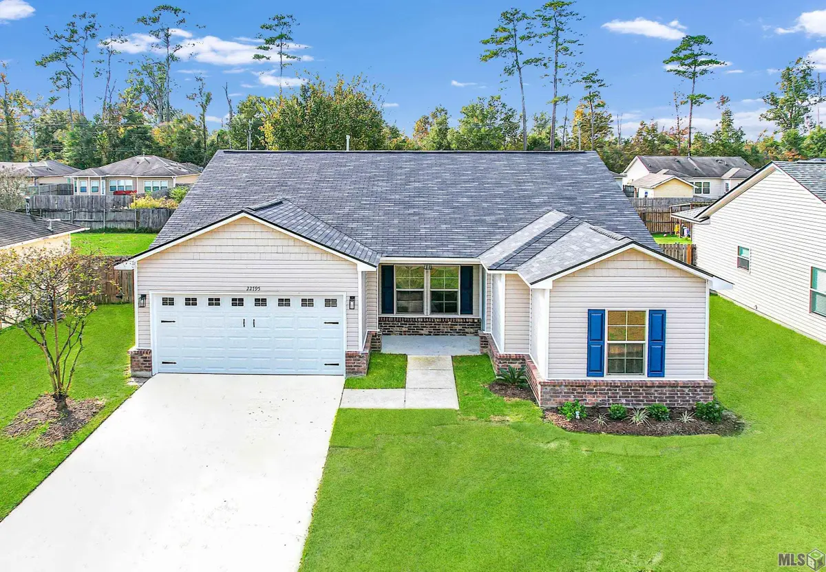 22795 Lafourche Ln, Denham Springs, LA 70726 - Image #1