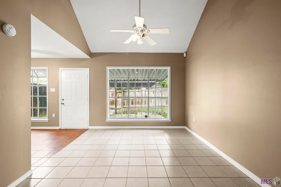 1270 Sharlo Ave, Baton Rouge, LA 70820 - Image #2