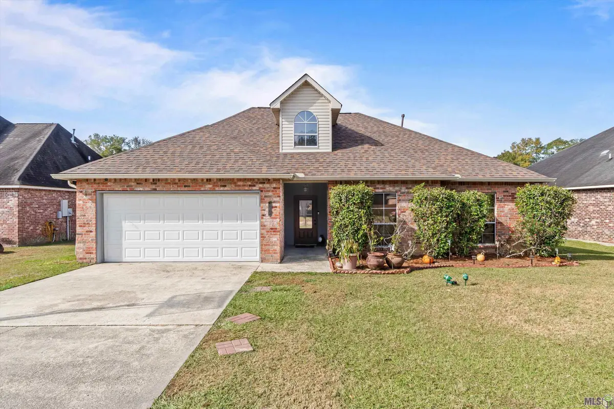32425 Savannah Trace, Denham Springs, LA 70726 - Image #1