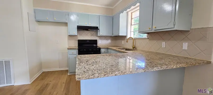 11130 Cypress Dale Ave, Baton Rouge, LA 70807 - Image #2